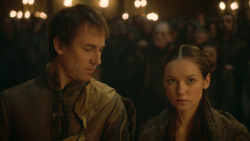 extant_GameOfThrones_3x09-TheRainsOfCastamere_3264