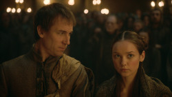 extant_GameOfThrones_3x09-TheRainsOfCastamere_3266