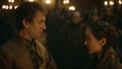 extant_GameOfThrones_3x09-TheRainsOfCastamere_3282