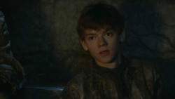 extant_GameOfThrones_3x09-TheRainsOfCastamere_3355