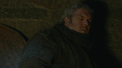 extant_GameOfThrones_3x09-TheRainsOfCastamere_3359