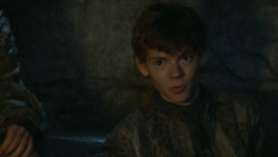 extant_GameOfThrones_3x09-TheRainsOfCastamere_3372