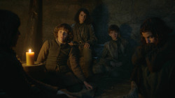 extant_GameOfThrones_3x09-TheRainsOfCastamere_3381