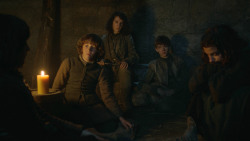 extant_GameOfThrones_3x09-TheRainsOfCastamere_3383