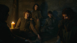 extant_GameOfThrones_3x09-TheRainsOfCastamere_3385