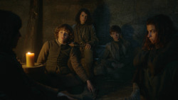 extant_GameOfThrones_3x09-TheRainsOfCastamere_3386