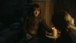 extant_GameOfThrones_3x09-TheRainsOfCastamere_3394