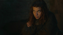 extant_GameOfThrones_3x09-TheRainsOfCastamere_3408