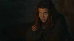 extant_GameOfThrones_3x09-TheRainsOfCastamere_3410