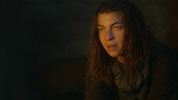 extant_GameOfThrones_3x09-TheRainsOfCastamere_3441
