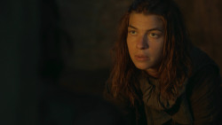 extant_GameOfThrones_3x09-TheRainsOfCastamere_3461