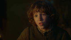 extant_GameOfThrones_3x09-TheRainsOfCastamere_3482