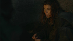 extant_GameOfThrones_3x09-TheRainsOfCastamere_3526