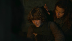extant_GameOfThrones_3x09-TheRainsOfCastamere_3563