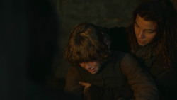 extant_GameOfThrones_3x09-TheRainsOfCastamere_3564