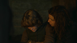 extant_GameOfThrones_3x09-TheRainsOfCastamere_3594