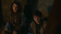 extant_GameOfThrones_3x09-TheRainsOfCastamere_3640