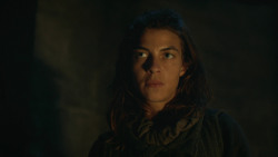 extant_GameOfThrones_3x09-TheRainsOfCastamere_3644