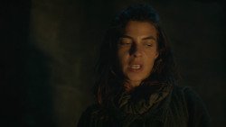 extant_GameOfThrones_3x09-TheRainsOfCastamere_3645