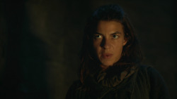extant_GameOfThrones_3x09-TheRainsOfCastamere_3653