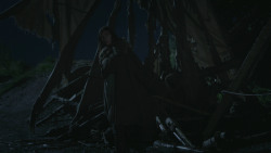 extant_GameOfThrones_3x09-TheRainsOfCastamere_3673