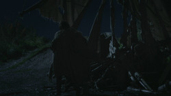 extant_GameOfThrones_3x09-TheRainsOfCastamere_3676