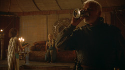 extant_GameOfThrones_3x09-TheRainsOfCastamere_3692