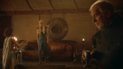 extant_GameOfThrones_3x09-TheRainsOfCastamere_3694