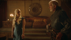 extant_GameOfThrones_3x09-TheRainsOfCastamere_3700