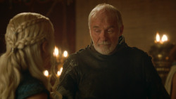 extant_GameOfThrones_3x09-TheRainsOfCastamere_3707