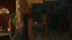 extant_GameOfThrones_3x09-TheRainsOfCastamere_3721