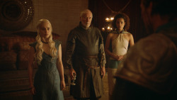 extant_GameOfThrones_3x09-TheRainsOfCastamere_3735