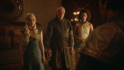 extant_GameOfThrones_3x09-TheRainsOfCastamere_3736