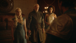 extant_GameOfThrones_3x09-TheRainsOfCastamere_3740