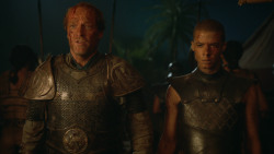 extant_GameOfThrones_3x09-TheRainsOfCastamere_3742