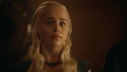 extant_GameOfThrones_3x09-TheRainsOfCastamere_3758