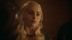 extant_GameOfThrones_3x09-TheRainsOfCastamere_3774