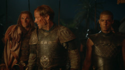 extant_GameOfThrones_3x09-TheRainsOfCastamere_3782