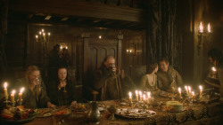 extant_GameOfThrones_3x09-TheRainsOfCastamere_3829