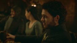 extant_GameOfThrones_3x09-TheRainsOfCastamere_3858