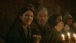 extant_GameOfThrones_3x09-TheRainsOfCastamere_3867