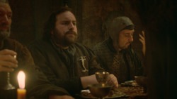 extant_GameOfThrones_3x09-TheRainsOfCastamere_3875