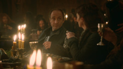 extant_GameOfThrones_3x09-TheRainsOfCastamere_3929