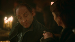 extant_GameOfThrones_3x09-TheRainsOfCastamere_3941