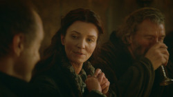 extant_GameOfThrones_3x09-TheRainsOfCastamere_3957