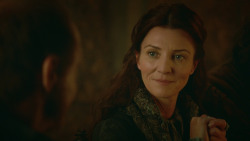 extant_GameOfThrones_3x09-TheRainsOfCastamere_3965