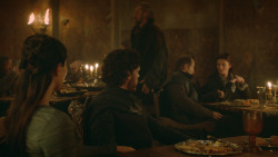 extant_GameOfThrones_3x09-TheRainsOfCastamere_3978