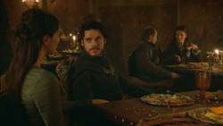 extant_GameOfThrones_3x09-TheRainsOfCastamere_3982