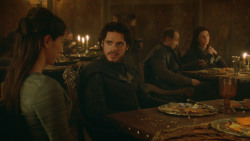 extant_GameOfThrones_3x09-TheRainsOfCastamere_3993