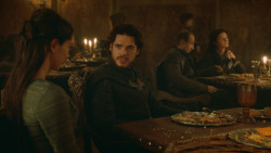extant_GameOfThrones_3x09-TheRainsOfCastamere_3994